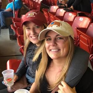 Meet your Posher, Courtney